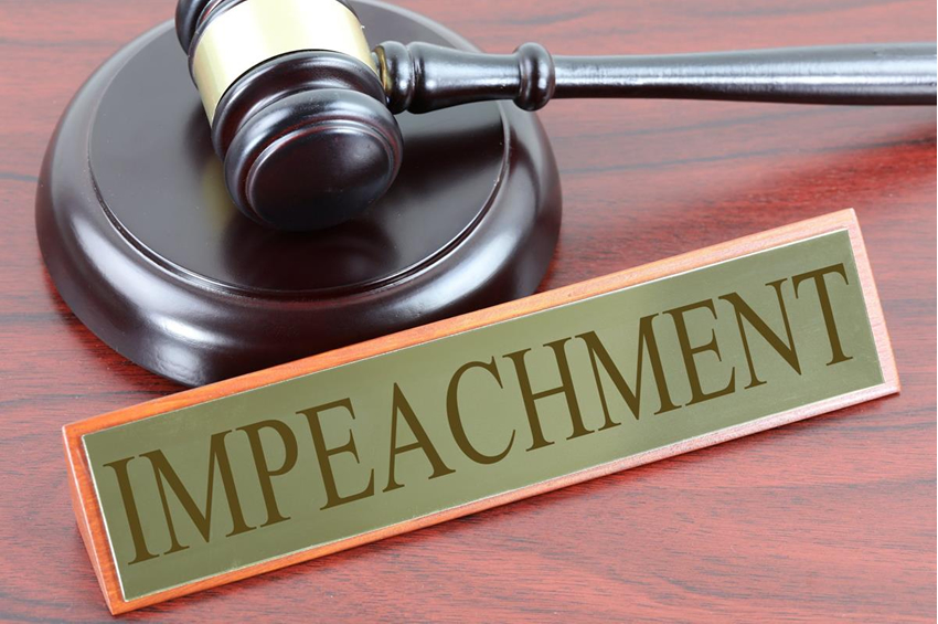O Impeachment do Síndico